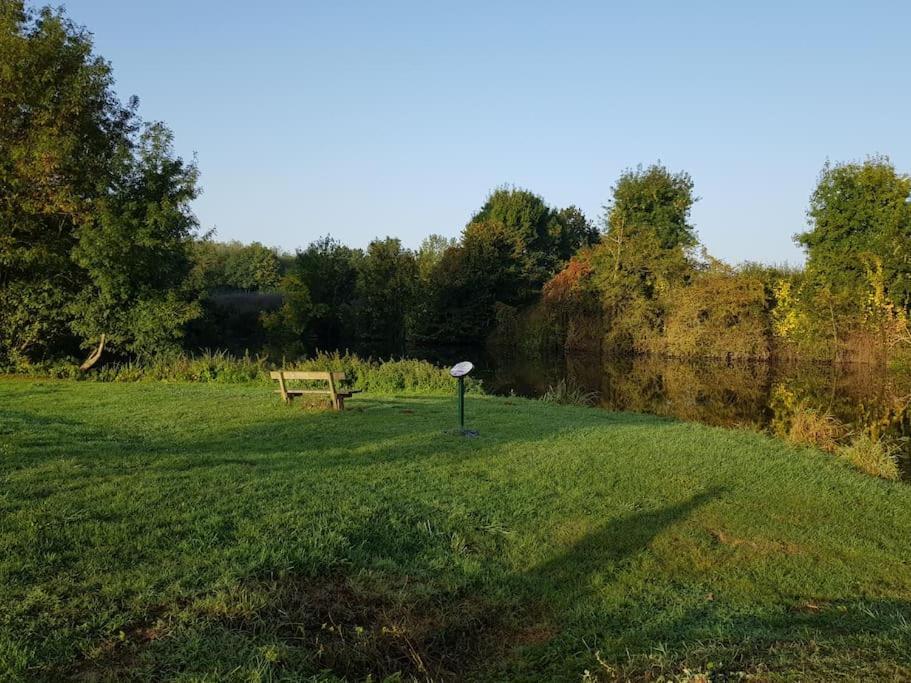 A La Holiday home Saint Pavace